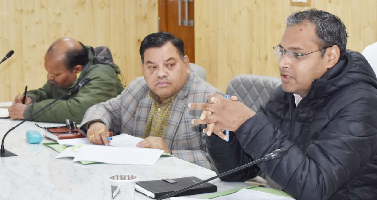 नदियों को स्वच्छ बनाए रखने को मानको का हो पालन