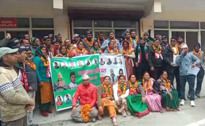 उक्रांद जुटा गांवस्तर पर संगठन की मजबूती को