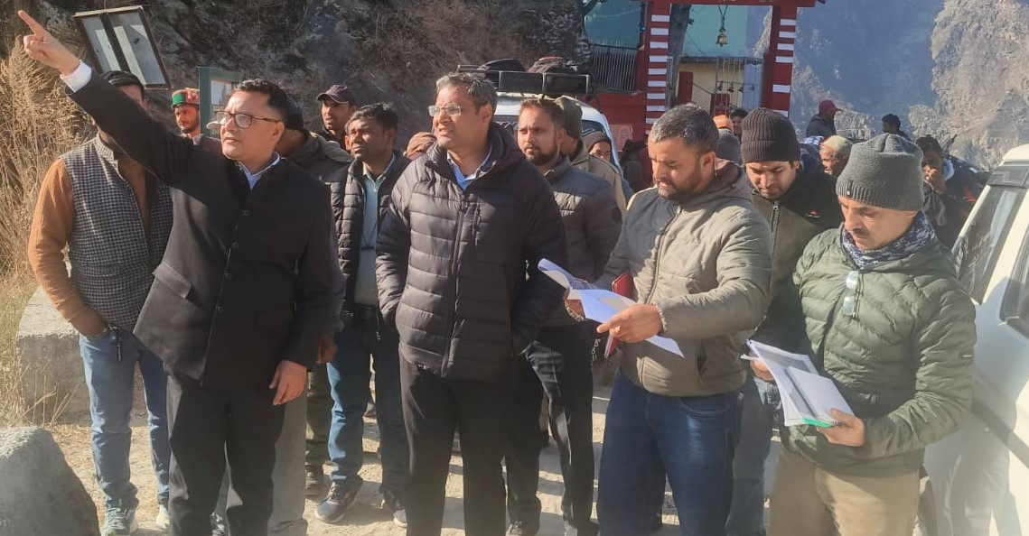 सलूडडुंग्रा मोटर मार्ग कार्यों को बढ़ेगी मैन पावरःडीएम