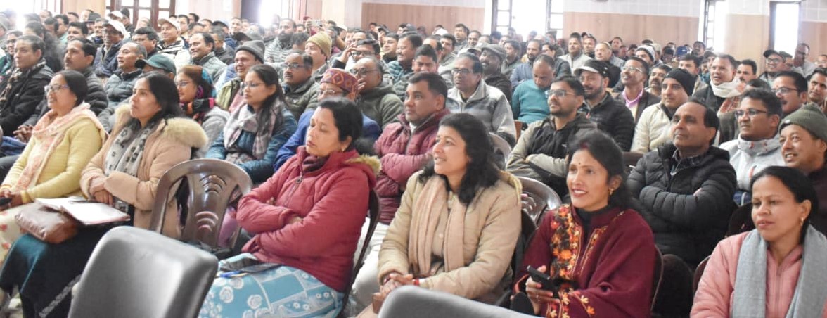 चमोली जिले में बोर्ड परीक्षा में भाग लेंगे 9224 परीक्षार्थी