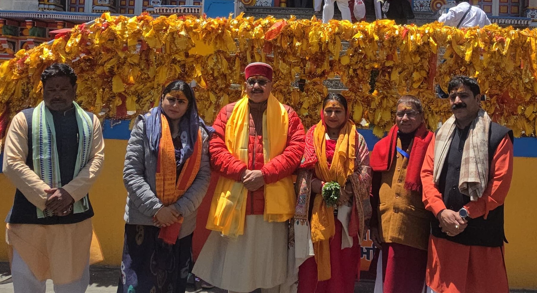 पर्यटन मंत्री महाराज ने किए बदरीकेदार के दर्शन