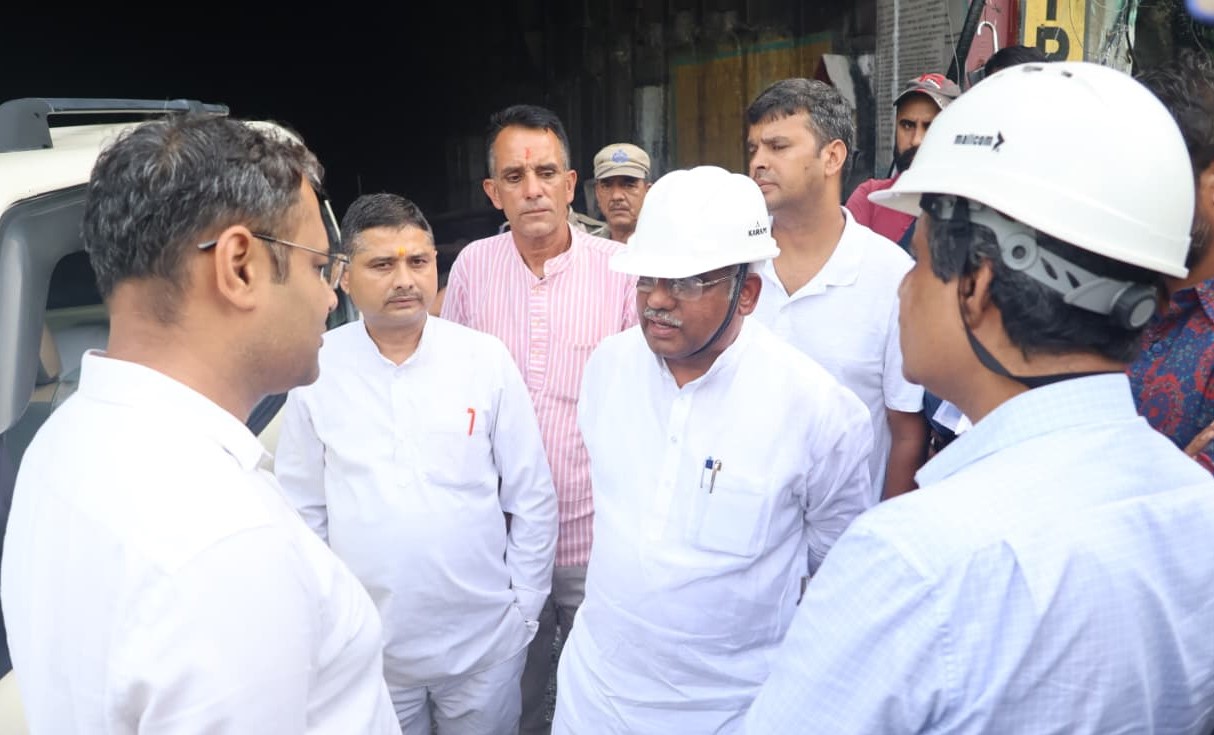आपदा प्रबंधन मंत्री कौशिक ने रेस्क्यू आपरेशन का लिया जायजा