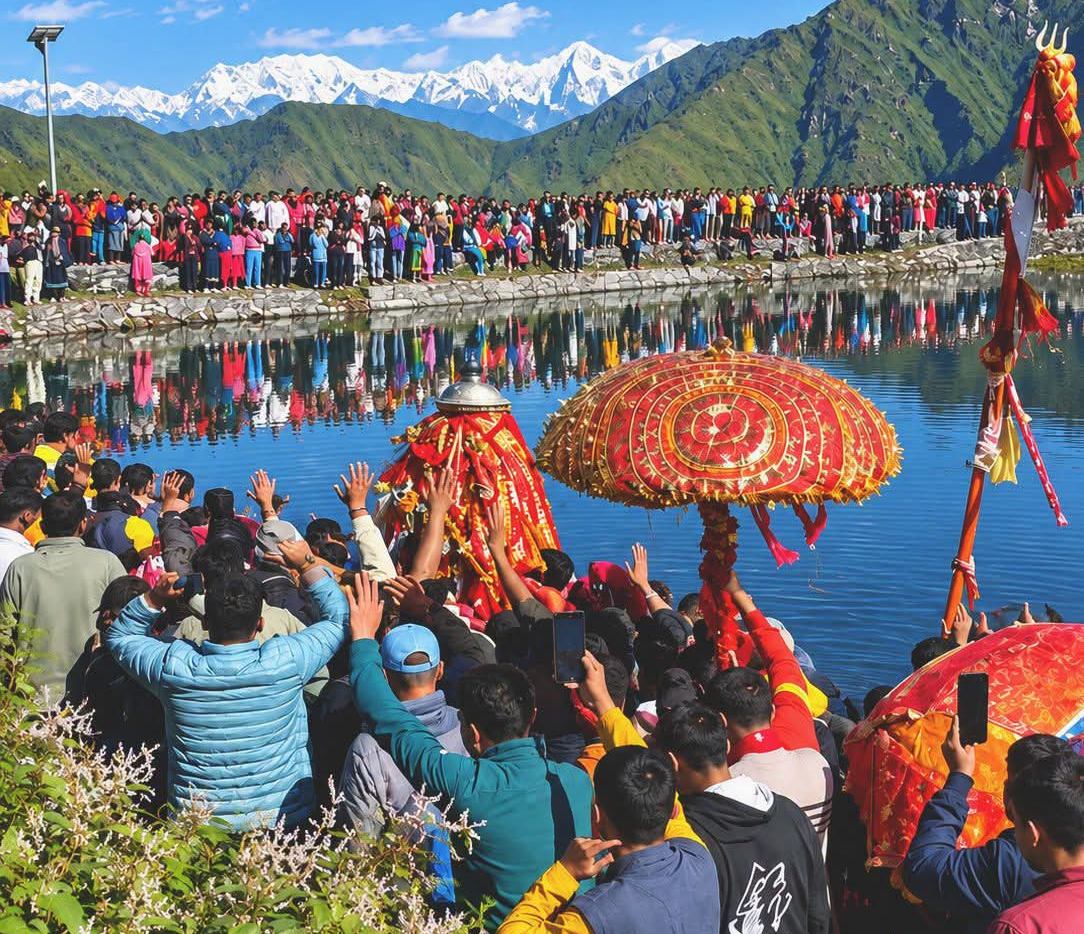 बेदनी कुंड में सप्तमी की जात, बधाण की ड़ोली बांक लौटी